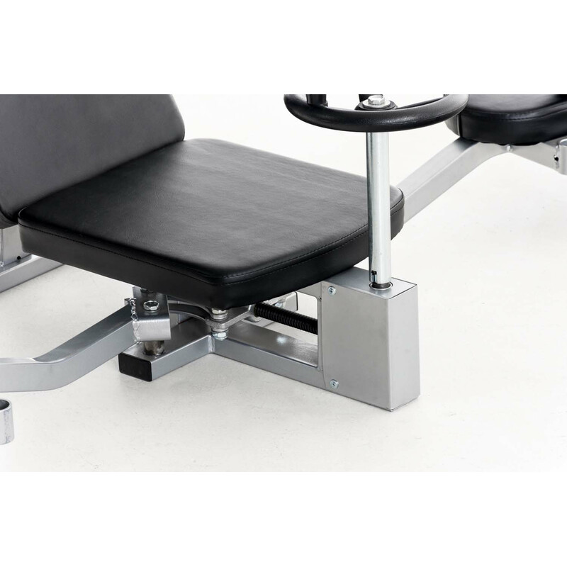 Spagat-träningsmaskin med justerbar ryggstödsvinkel och vadderat säte