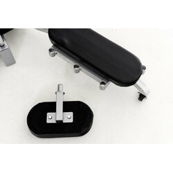 Spagat-träningsmaskin med justerbar ryggstödsvinkel och vadderat säte