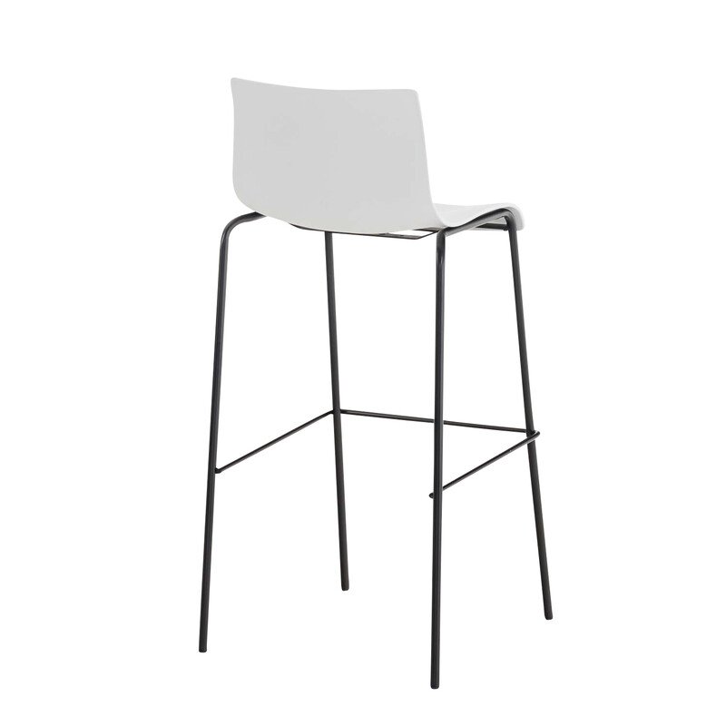 Modernt och stilrent bord för inom- och utomhusbruk