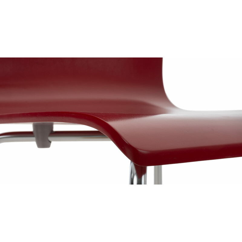 Bekväm ergonomisk besöksstol i ek och valnöt träfaner