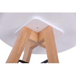 Runt matbord i MDF med bokträstativ och golvskydd