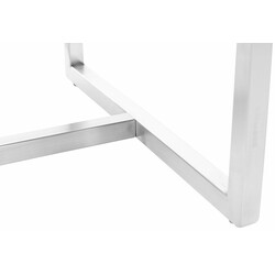 Bekväm och mångsidig pall i konstläder med stålstomme