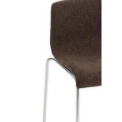 Elegant stapelbar barstol med metallram och tygsits