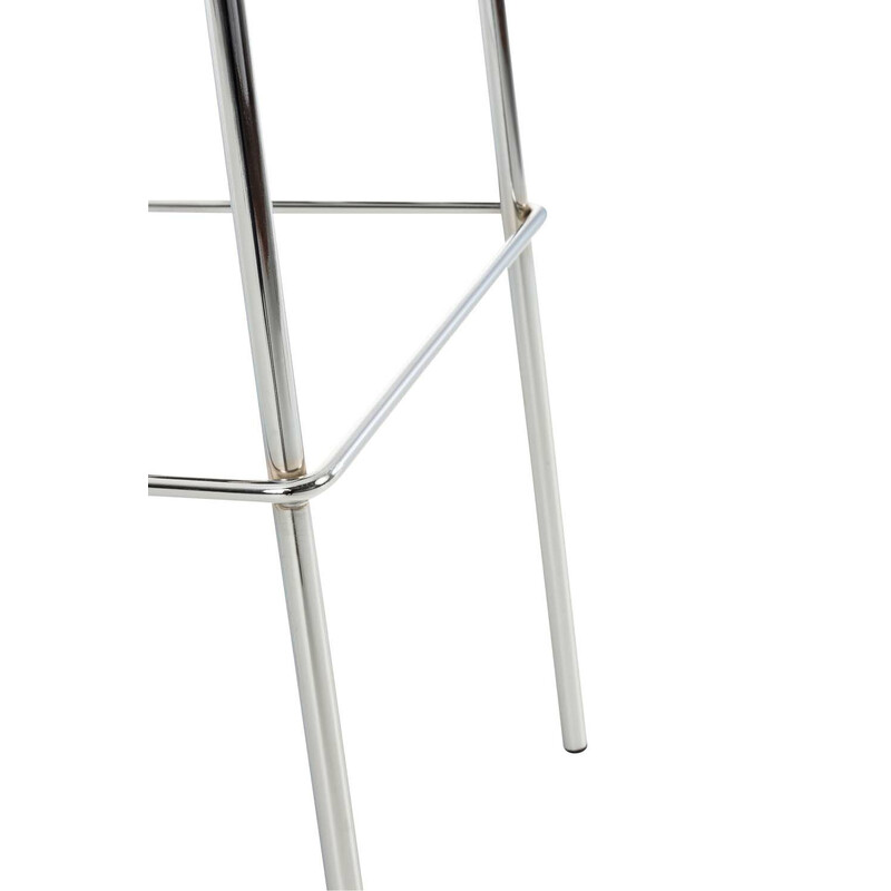 Elegant stapelbar barstol med metallram och tygsits