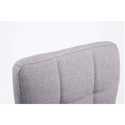 Höjdjusterbara barstolar i tyg med kromdetaljer