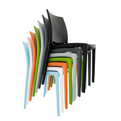 Modern stapelbar stol för inomhus- och utomhusbruk