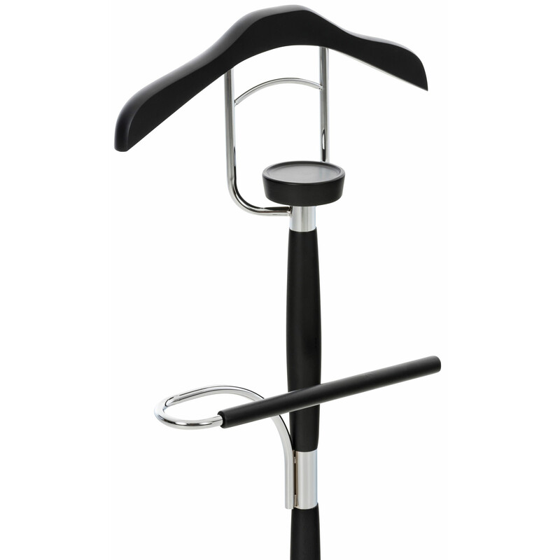 Unisex klädställning i krommetall med träfärger och förvaringshylla