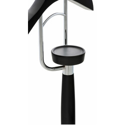 Unisex klädställning i krommetall med träfärger och förvaringshylla