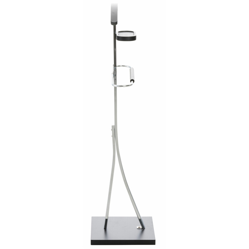 Unisex klädställning i krommetall med träfärger för hemmet