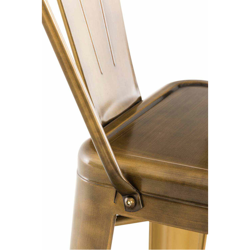 Stabila barstolar i metall med bekvämt fotstöd