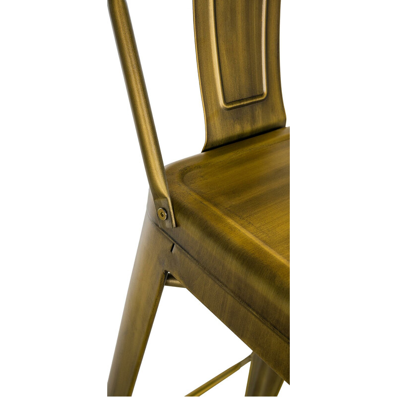 Klassiska barstolar i pulverlackerad metall med retrodesign