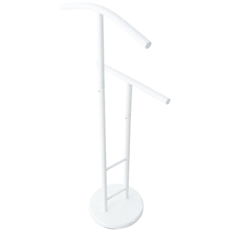 Stilren och praktisk klädställning i metall för hemmet