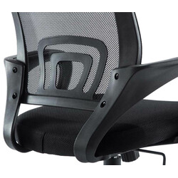 Ergonomisk kontorsstol med justerbar höjd och nätbeklädnad