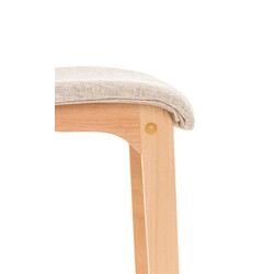 Stilrena barstolar i tyg och bok med ergonomisk design