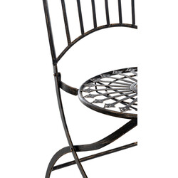 Nostalgisk fällbar trädgårdsstol i järn med antik patina