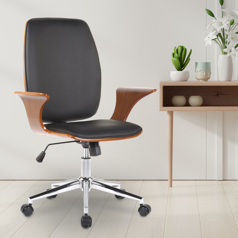 Elegant kontorsstol med justerbar höjd och gungmekanism