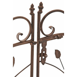 Rosenbåge med grind i järn för klätterväxter