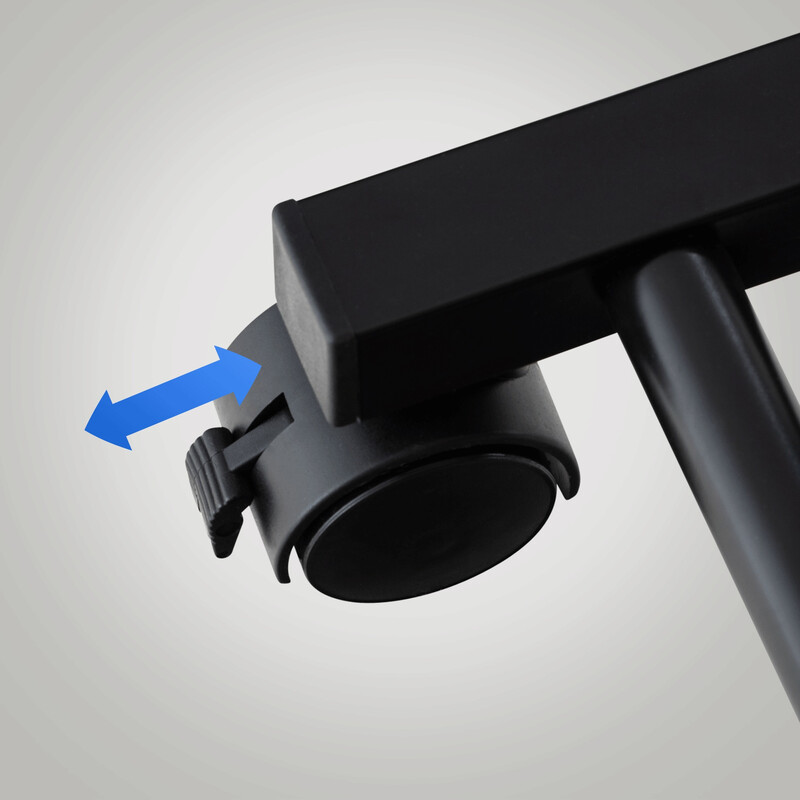 Stilren golvspegel med justerbar lutning och hjul