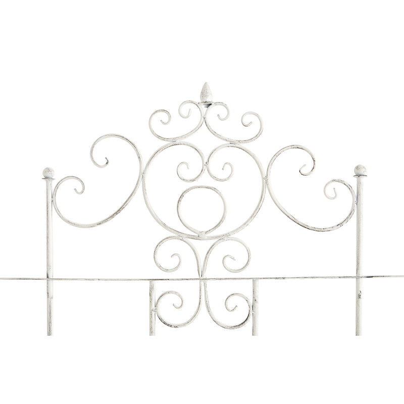 Rustik trädgårdsspaljé med klassisk design och dekorationer