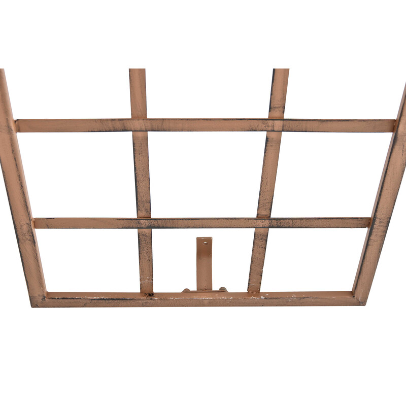 Elegant väggspaljé i järn för klätterväxter och rosor