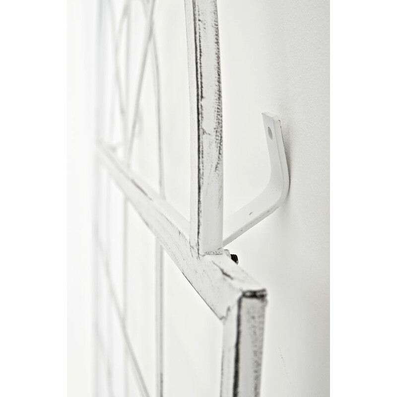 Elegant väggspaljé för klätterväxter inomhus och utomhus