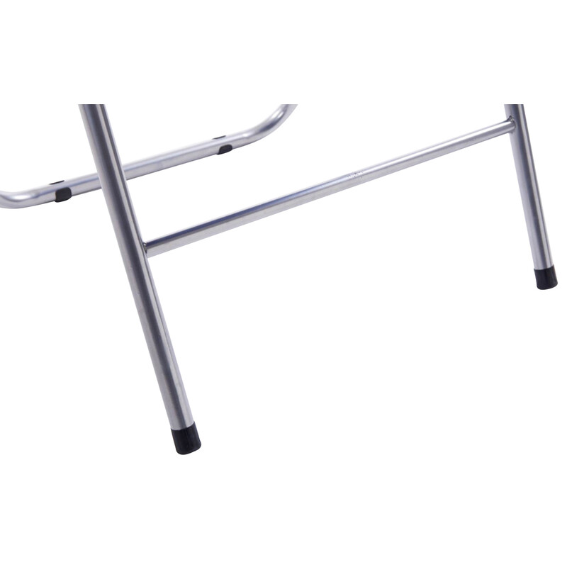 Hopfällbar stol med vadderad sits och metallram