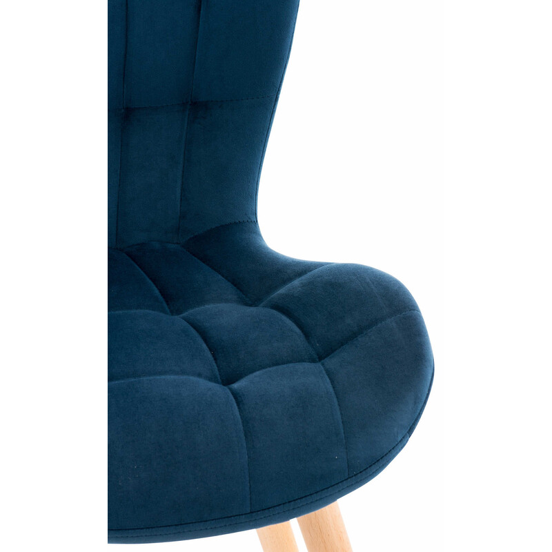 Eleganta matstolar i sammet med modern design