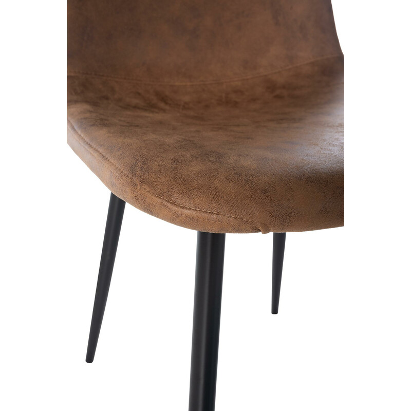 Bekväm och elegant matsalsstol med hög ryggstöd