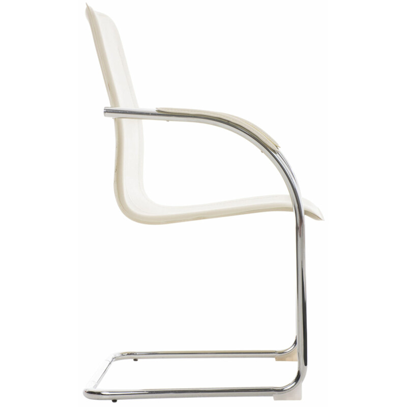 Bekväma konferensstolar i konstläder med kromad metallram