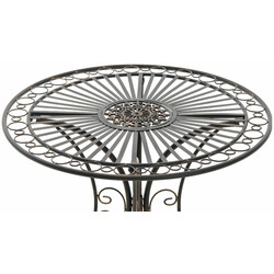 Charmigt trädgårdsbord i järn med nostalgisk design