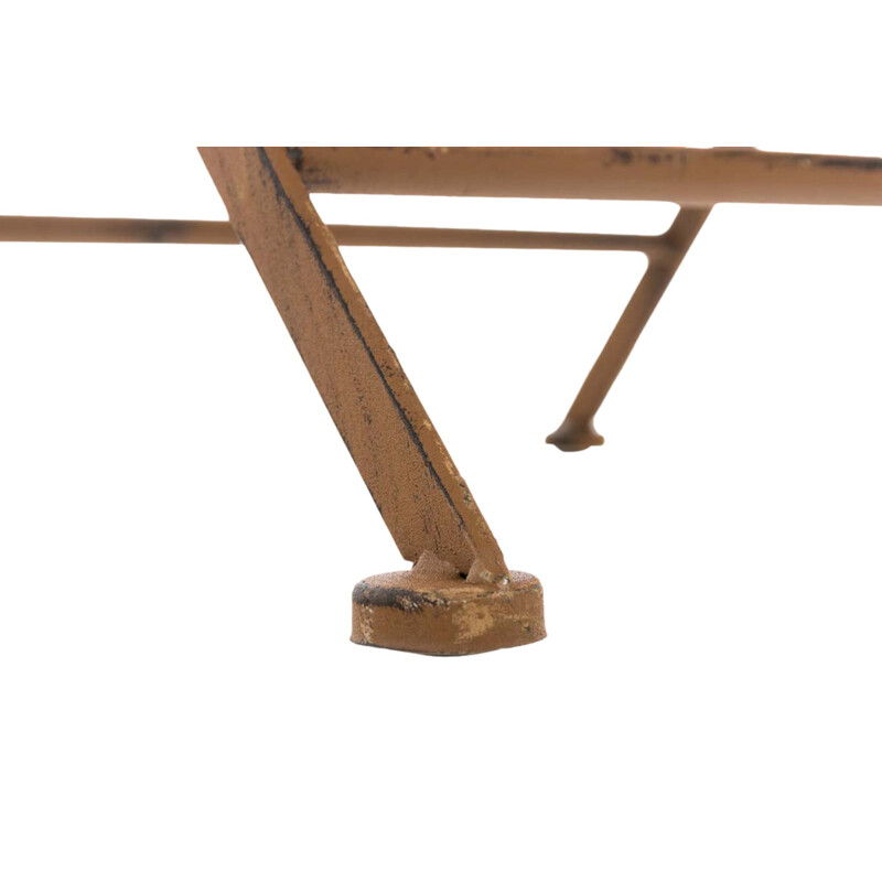 Eleganta fällbara trädgårdsstolar i järn med antik patina