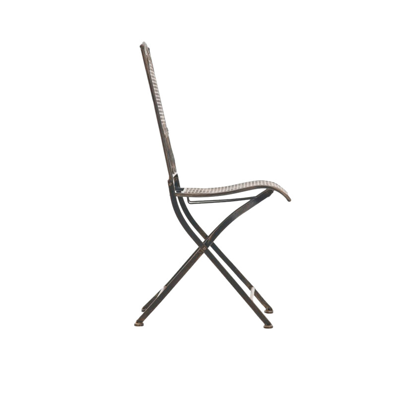 Nostalgiska hopfällbara trädgårdsstolar i järn med antikpatina