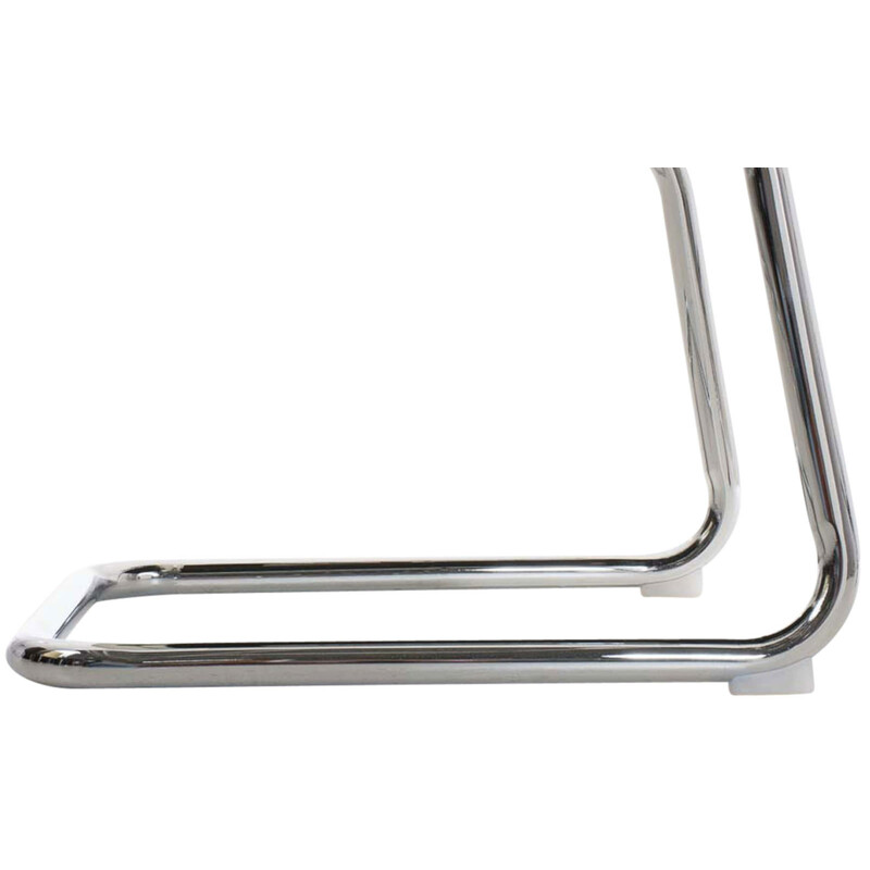 Lyxiga ergonomiska stolar med konstläder och kromdetaljer