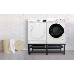 Praktiskt tvättmaskinställ med förvaringslådor och höjdjustering