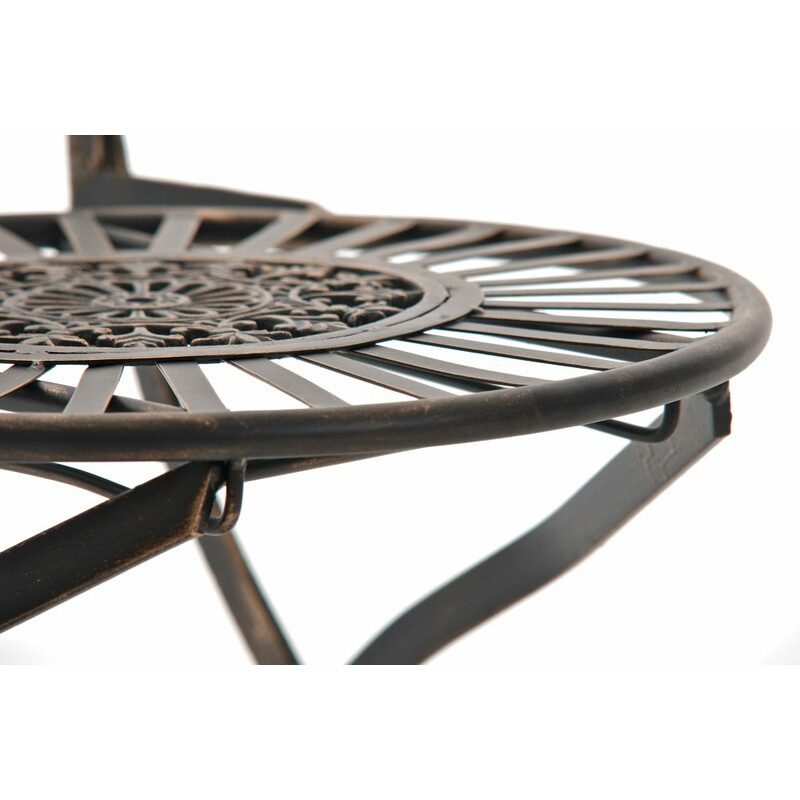 Nostalgisk fällbar trädgårdsstol i handtillverkat järn