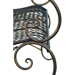 Elegant och praktisk trädgårdsbänk för avkoppling utomhus