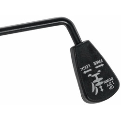 Universell stolram med hjul och höjdjustering