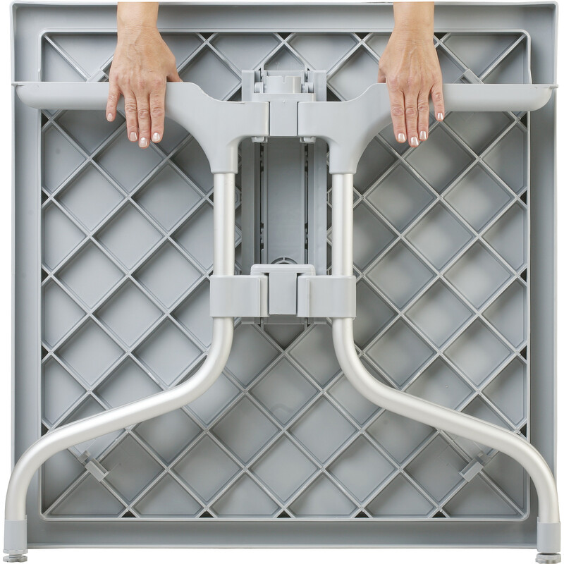 Hållbart hopfällbart bord för utomhusbruk i plast och aluminium