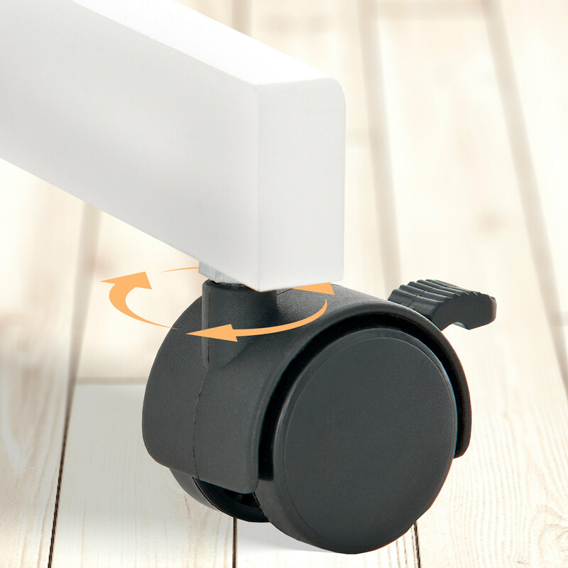 Elegant helkroppsspegel med justerbar lutning och hjul