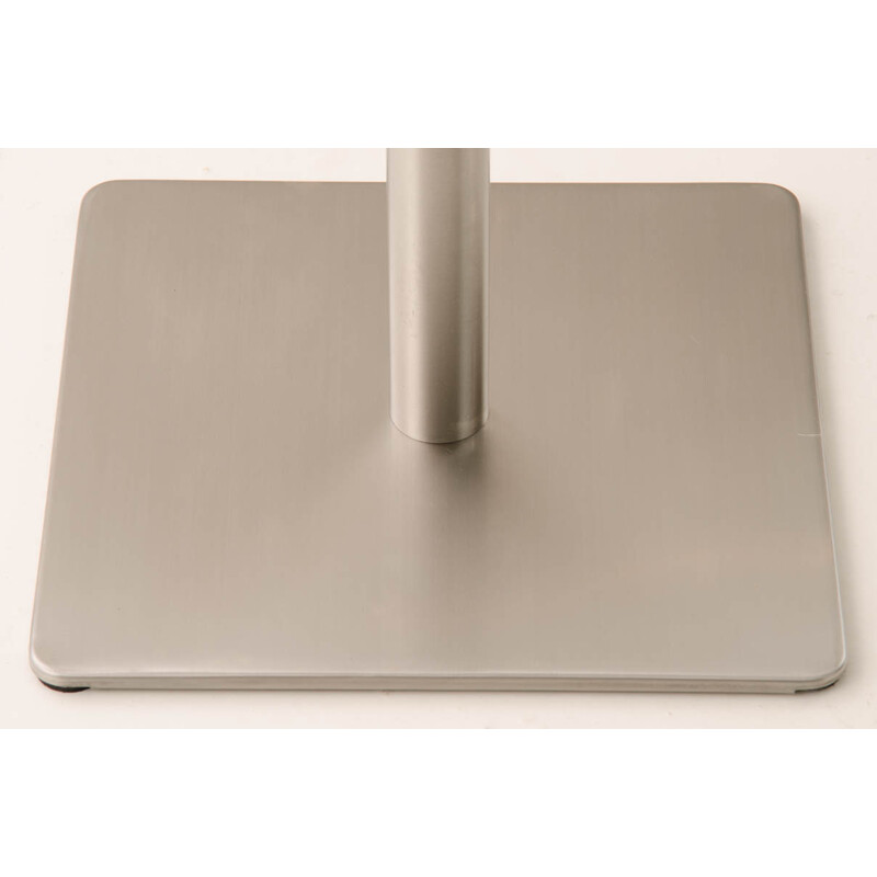 Roterbar och höjdjusterbar barstol utan armstöd