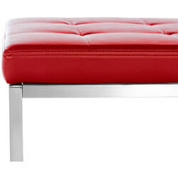 Elegant mångsidig pall med vadderad sits i konstläder