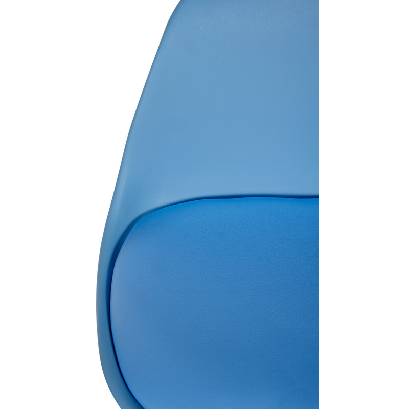 Elegant barstol i bok med vadderad sits och ryggstöd