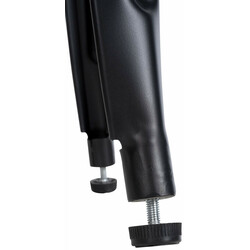 Industriella barstolar i trä och metall med fotstöd