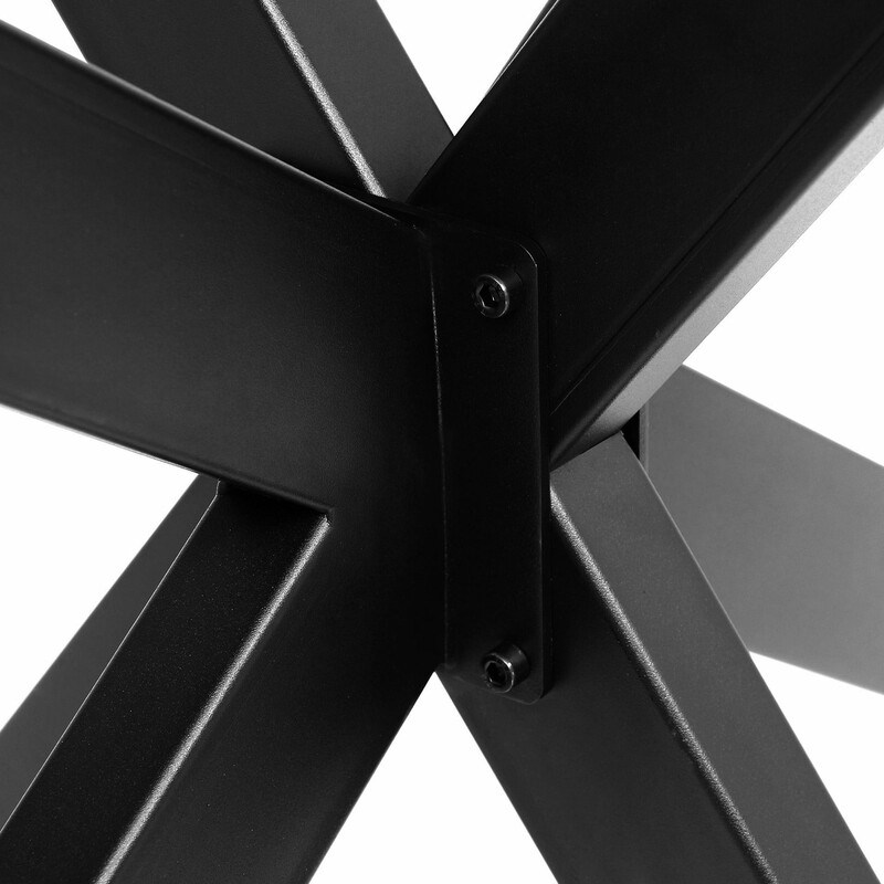 Robusta bordsben i metall för modern och industriell design