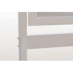 Elegant dekorativ spegel i antik stil med träram