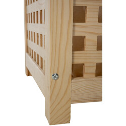 Stilfull tvättkorg i trä med avtagbar tvättpåse