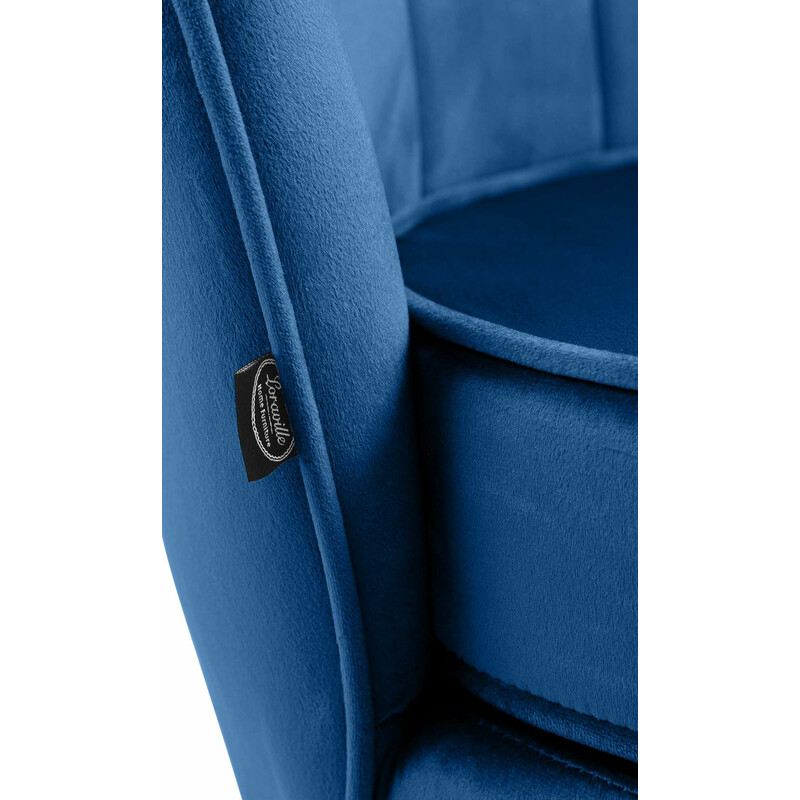 Nostalgisk sammetfåtölj med gyllene ben för vardagsrummet