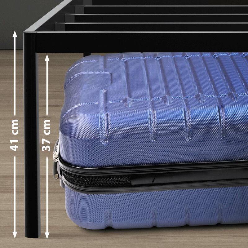 Modern och hållbar metallsäng med förvaringsutrymme