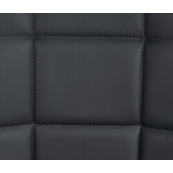 Modern matstol med vadderad sits och metallben