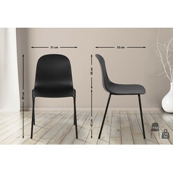 Stapelbar trädgårdsstol i återvunnen plast för inom- och utomhusbruk